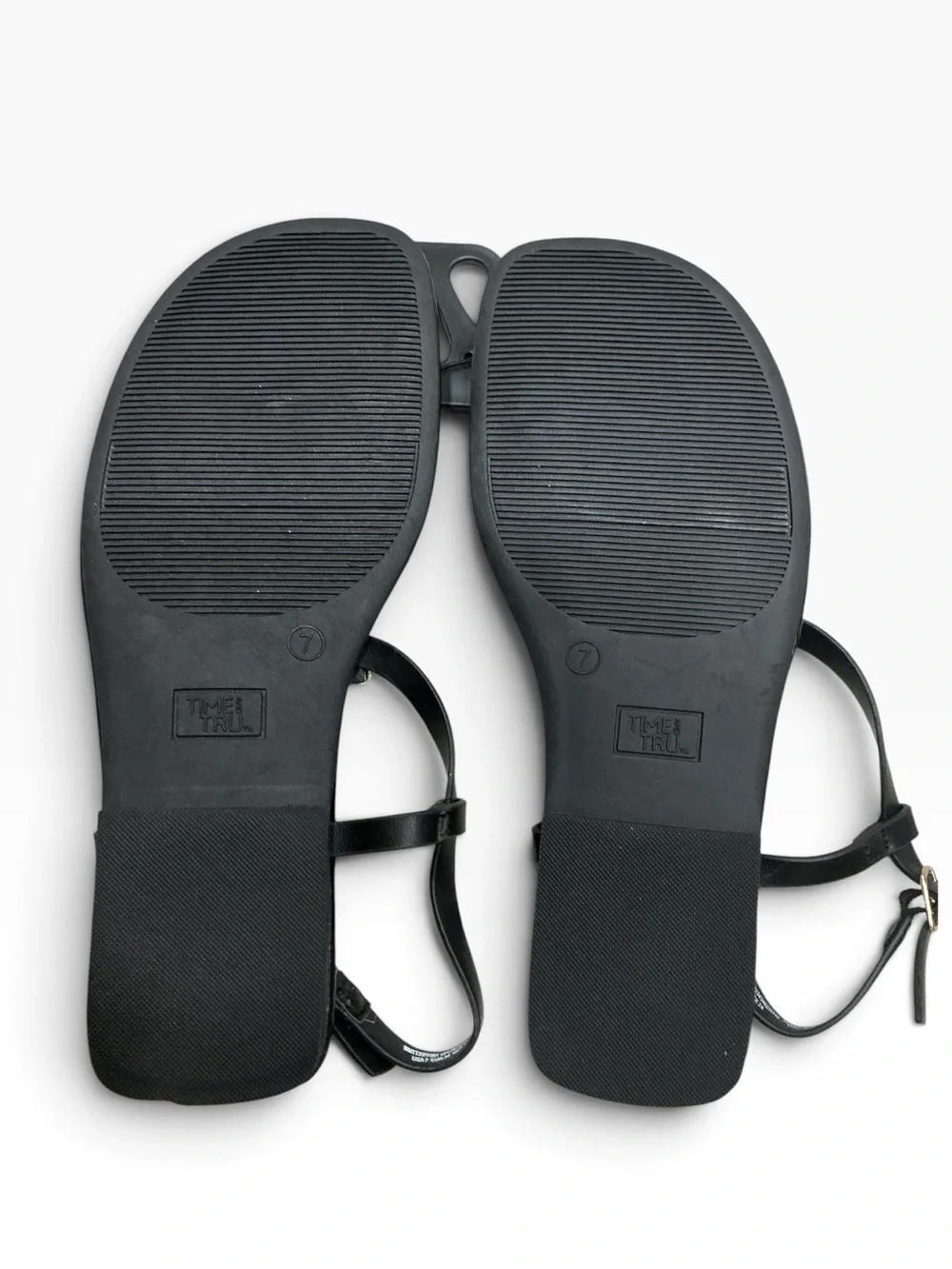 Time and Tru Women’s T-Strap Thong Sandals Black Gold Hardware Size 7